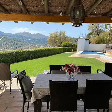 Villa Charming Spanish In Beautiful Nature